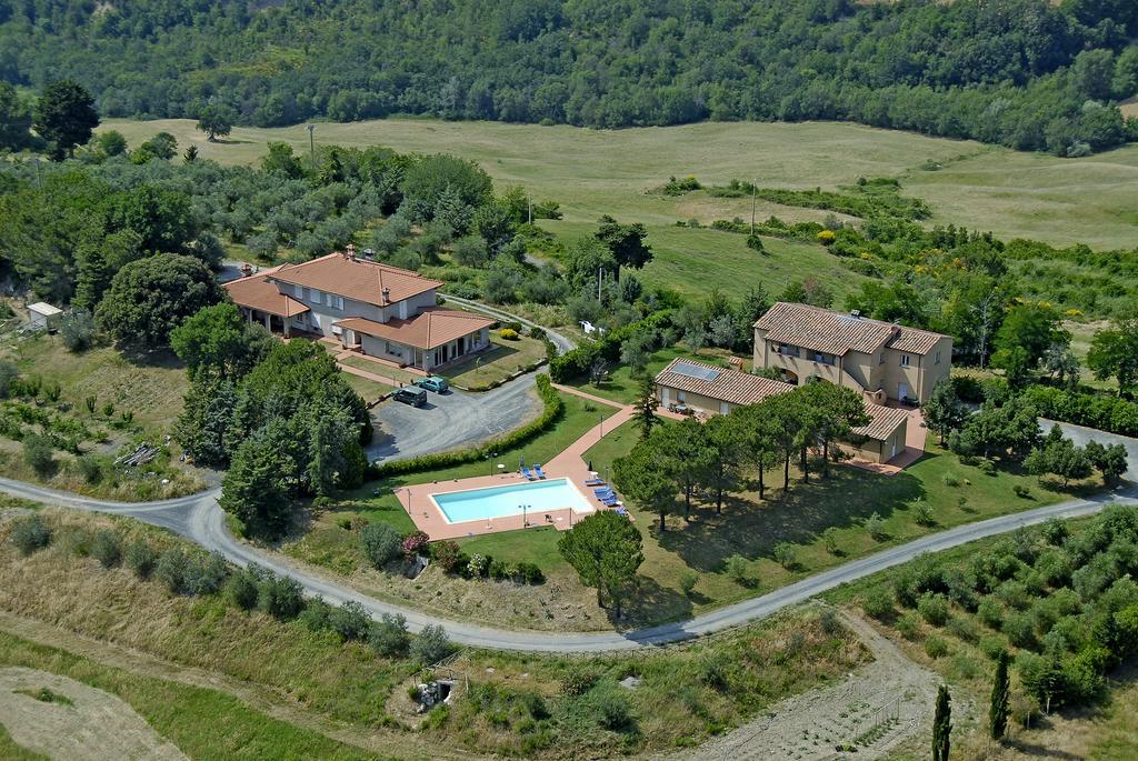 Agriturismo L'Imposto Pomarance Buitenkant foto