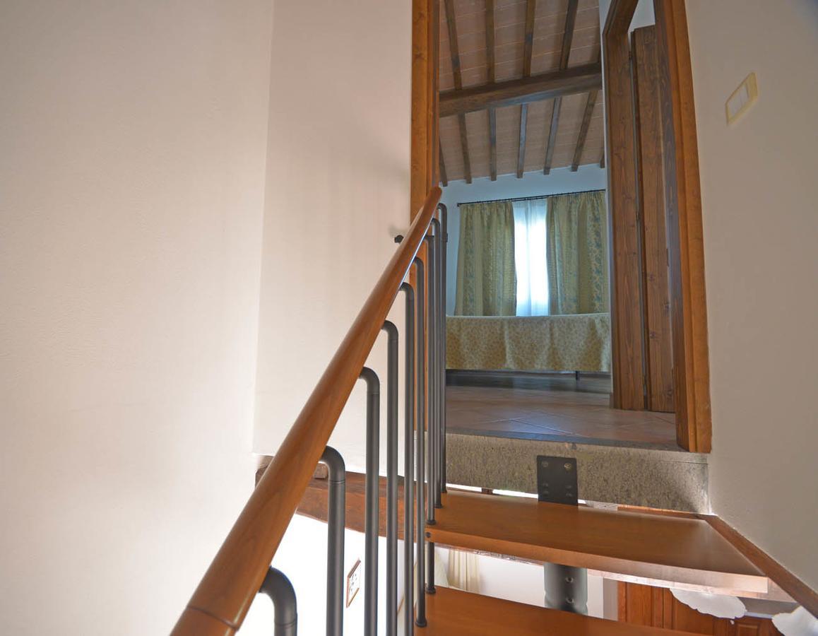 Agriturismo L'Imposto Pomarance Buitenkant foto